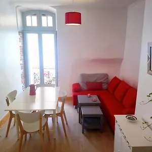  Apartamento Joli Duplex Avec Balcon Et Vue Sur Place Du Centre Historique ! Francia