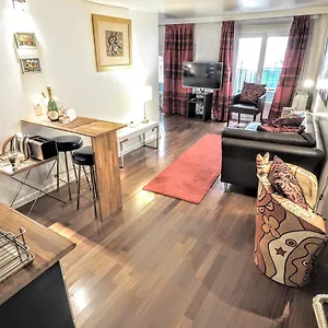 Apartamento Louvre Bourbon Chicsuites, París
