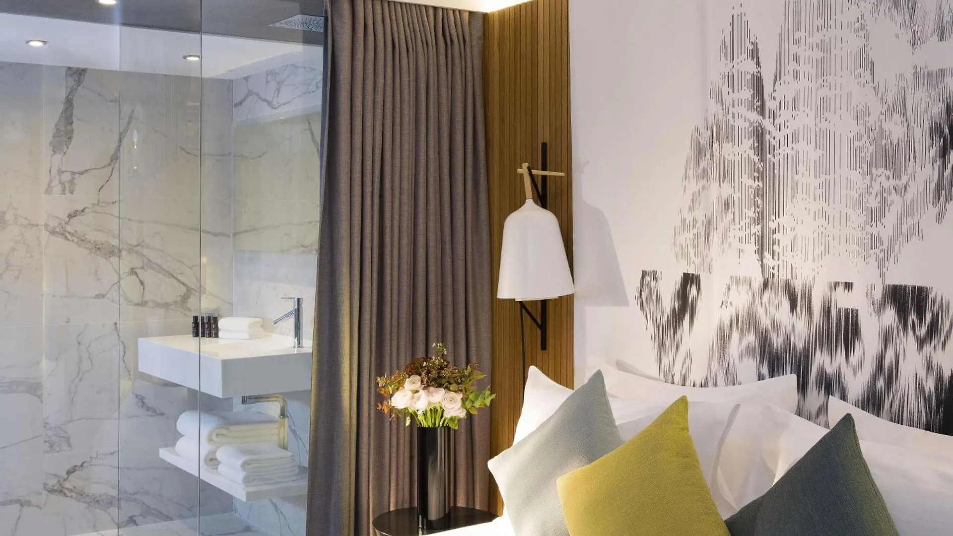 Drawing Hotel Parijs