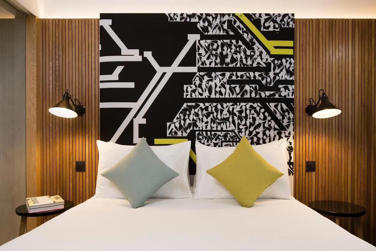 Drawing Hotel Paryż