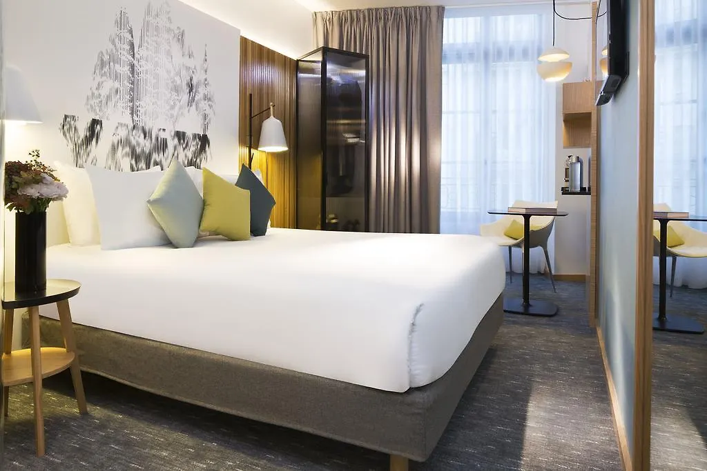 Drawing Hotel París