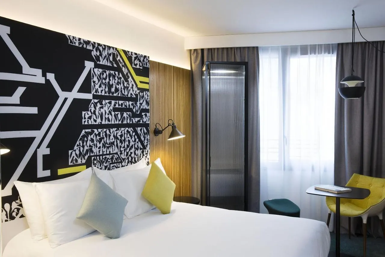 Drawing Hotel París